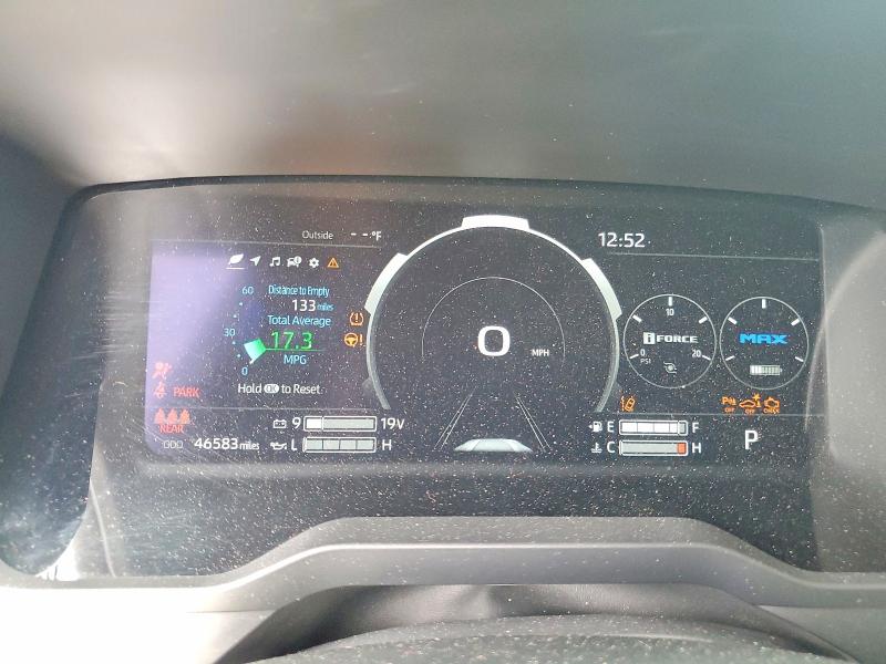 Photo 9 from auction – 2024 TOYOTA TUNDRA with VIN 5TFNC5DB4RX042892
