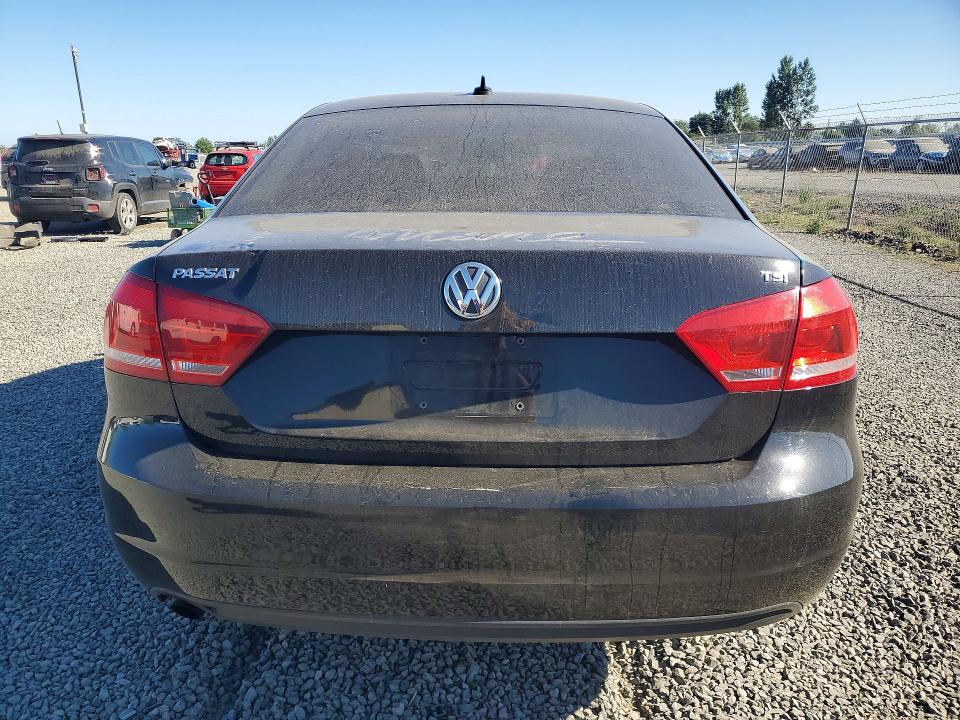 Photo 6 from auction – 2014 VOLKSWAGEN PASSAT with VIN 1VWAT7A30EC040918