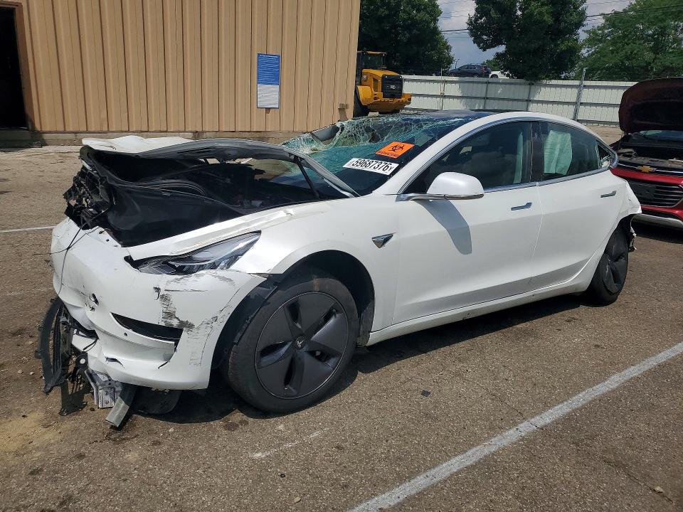 TESLA MODEL 3 2019 with VIN 5YJ3E1EB4KF388014 - Photo from auction
