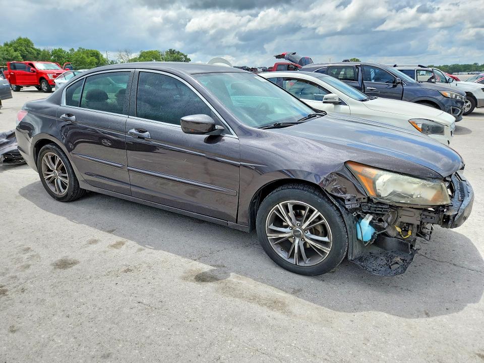 Photo 4 from auction – 2012 HONDA ACCORD with VIN 1HGCP2F37CA072707