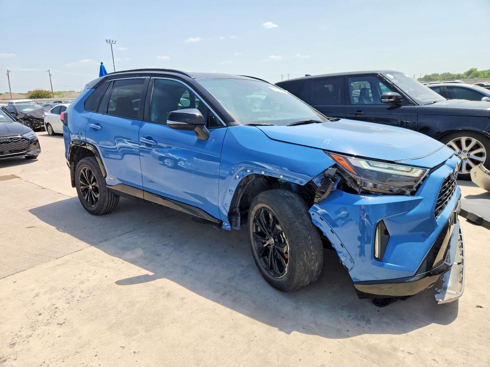Photo 4 from auction – 2023 TOYOTA RAV4 with VIN 2T3E6RFV5PW038874