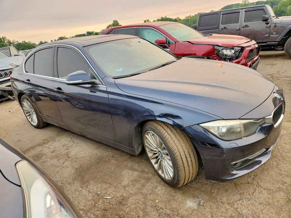 Photo 4 from auction – 2014 BMW 328 with VIN WBA3B3G51ENR84941