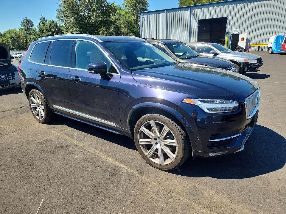 Photo 4 from auction – 2016 VOLVO XC90 with VIN YV4A22PL0G1036198