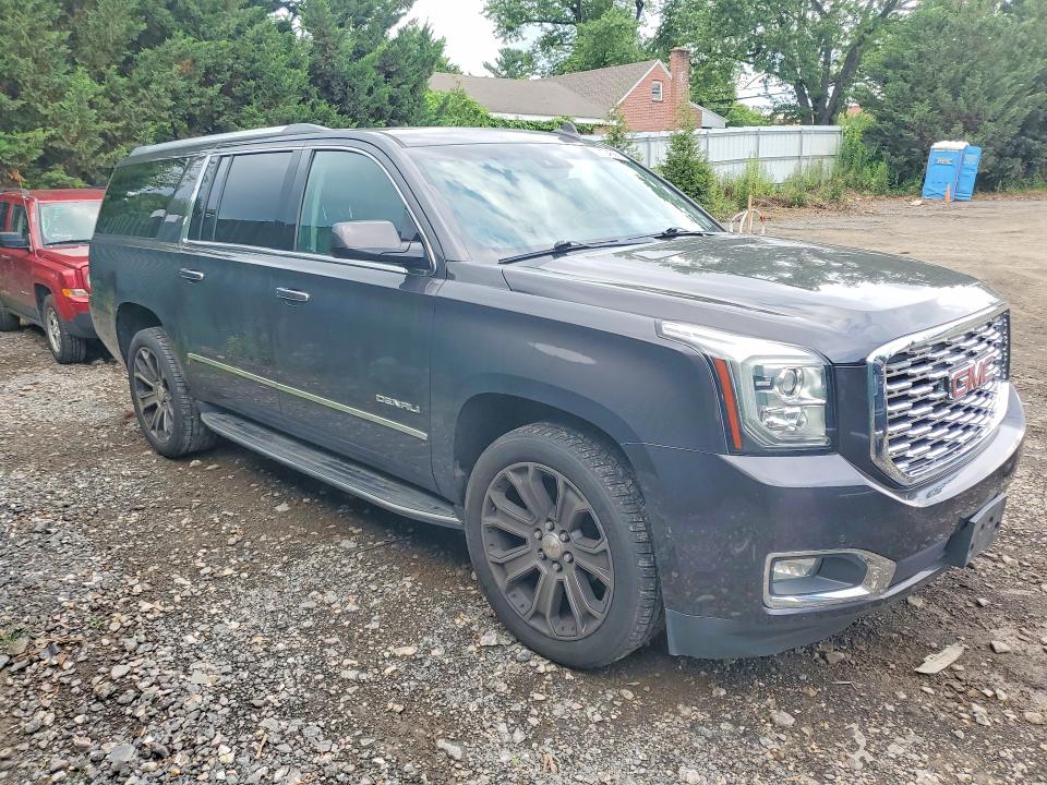 Photo 4 from auction – 2017 GMC YUKON XL with VIN 1GKS2HKJ1HR397561