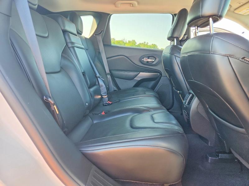 Фото 11 с аукциона – 2019 JEEP CHEROKEE с VIN 1C4PJLDB9KD184052