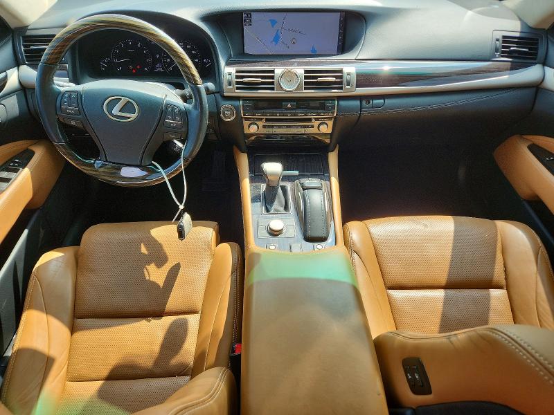 Photo 8 from auction – 2017 LEXUS LS with VIN JTHBL5EF9H5143889