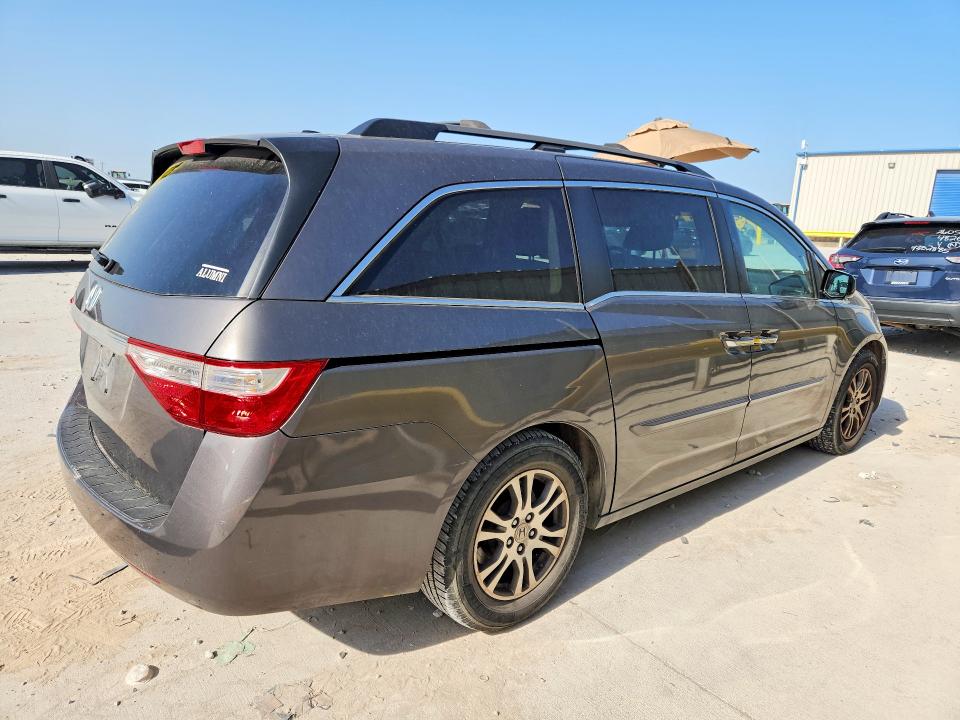 Foto 3 de la subasta – 2011 HONDA ODYSSEY con VIN 5FNRL5H65BB090013