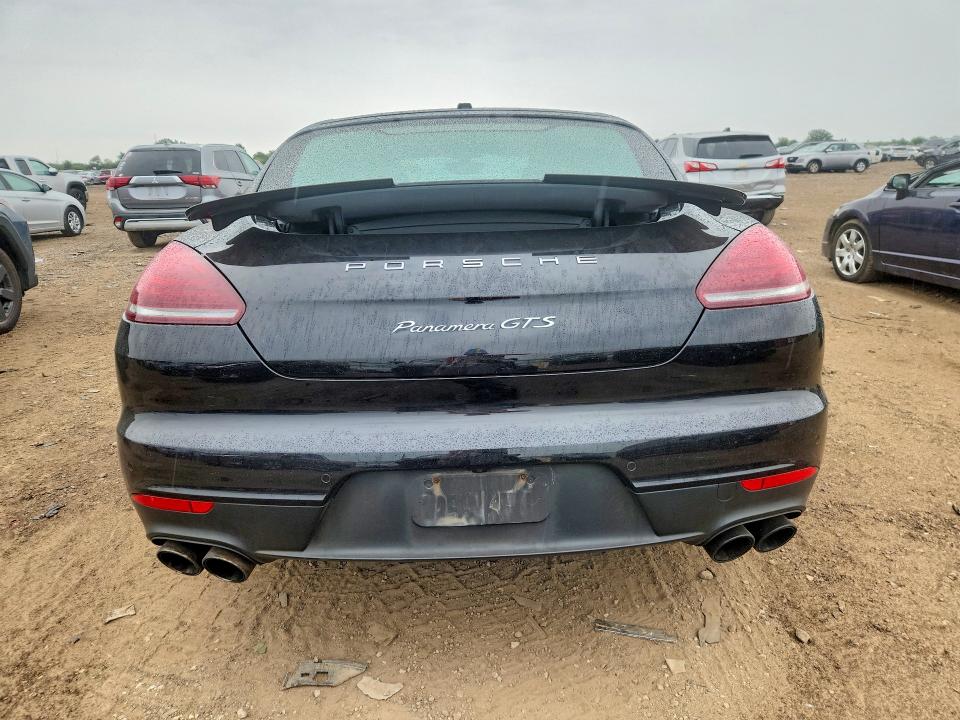 Photo 6 from auction – 2016 PORSCHE PANAMERA with VIN WP0AF2A71GL080802