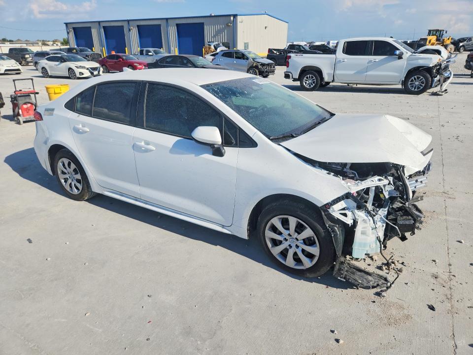 Снимка 4 от търг – 2026 TOYOTA COROLLA с VIN 5YFB4MDE9TP456373