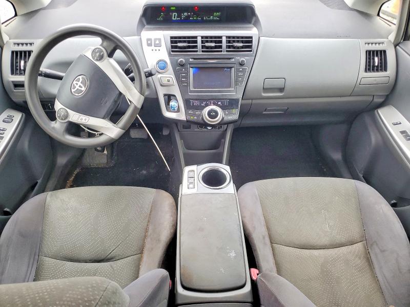 Photo 8 from auction – 2014 TOYOTA PRIUS V with VIN JTDZN3EU2EJ014425
