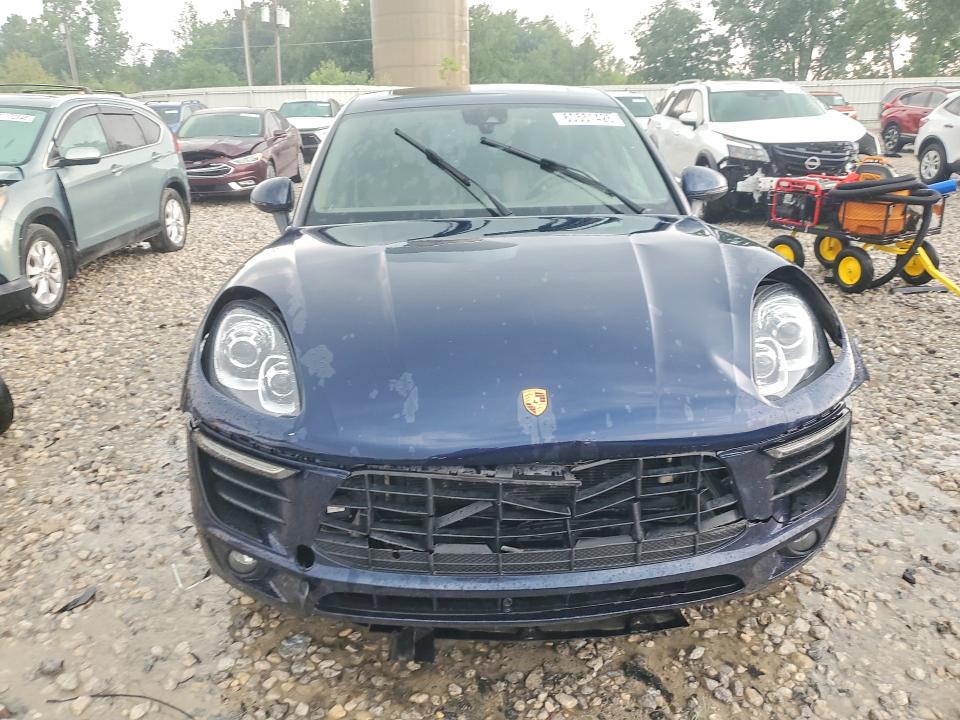 Photo 5 from auction – 2017 PORSCHE MACAN with VIN WP1AB2A50HLB10558