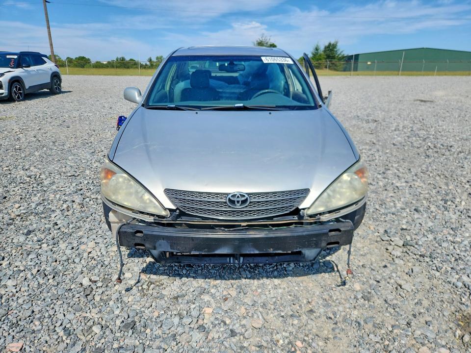 Photo 5 from auction – 2003 TOYOTA CAMRY with VIN 4T1BE32K93U725552