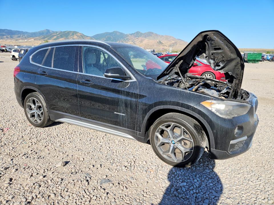 Photo 4 from auction – 2018 BMW X1 with VIN WBXHT3C39J5F92199