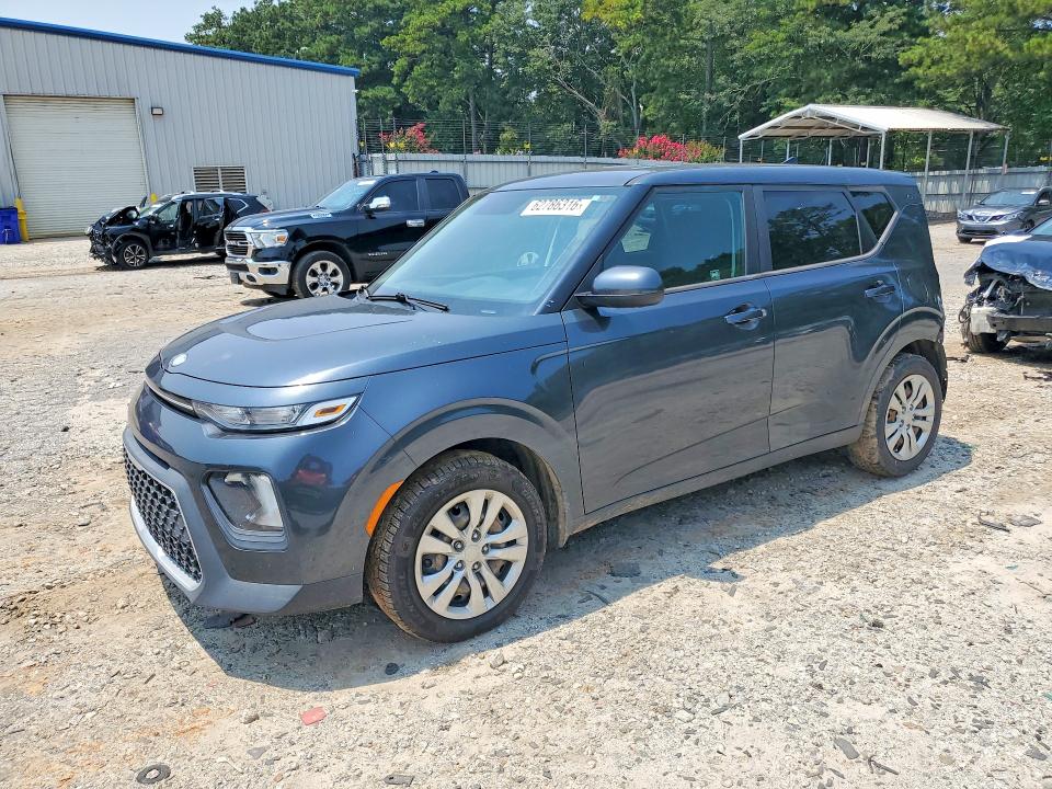 KIA SOUL 2020 with VIN KNDJ23AU2L7087767 - Photo from auction
