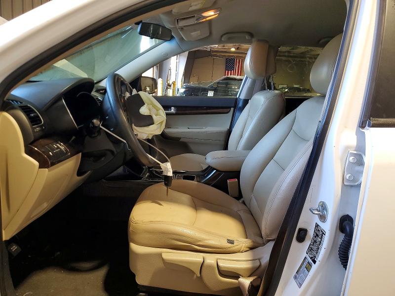 Photo 7 from auction – 2014 KIA SORENTO with VIN 5XYKTCA63EG457598