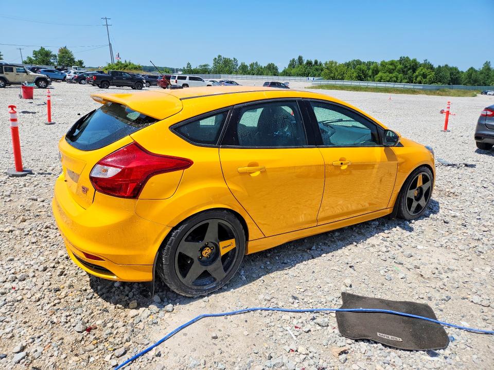 Photo 3 from auction – 2013 FORD FOCUS with VIN 1FADP3L99DL163166