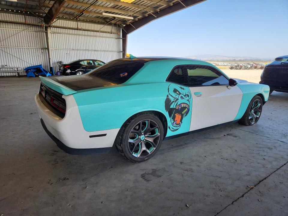 Photo 3 from auction – 2018 DODGE CHALLENGER with VIN 2C3CDZAG0JH202324