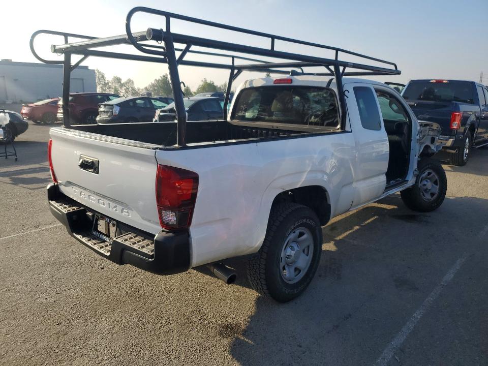 Photo 3 from auction – 2022 TOYOTA TACOMA with VIN 3TYRX5GN8NT056732