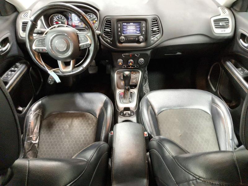 Photo 8 from auction – 2017 JEEP COMPASS with VIN 3C4NJDBBXHT672140