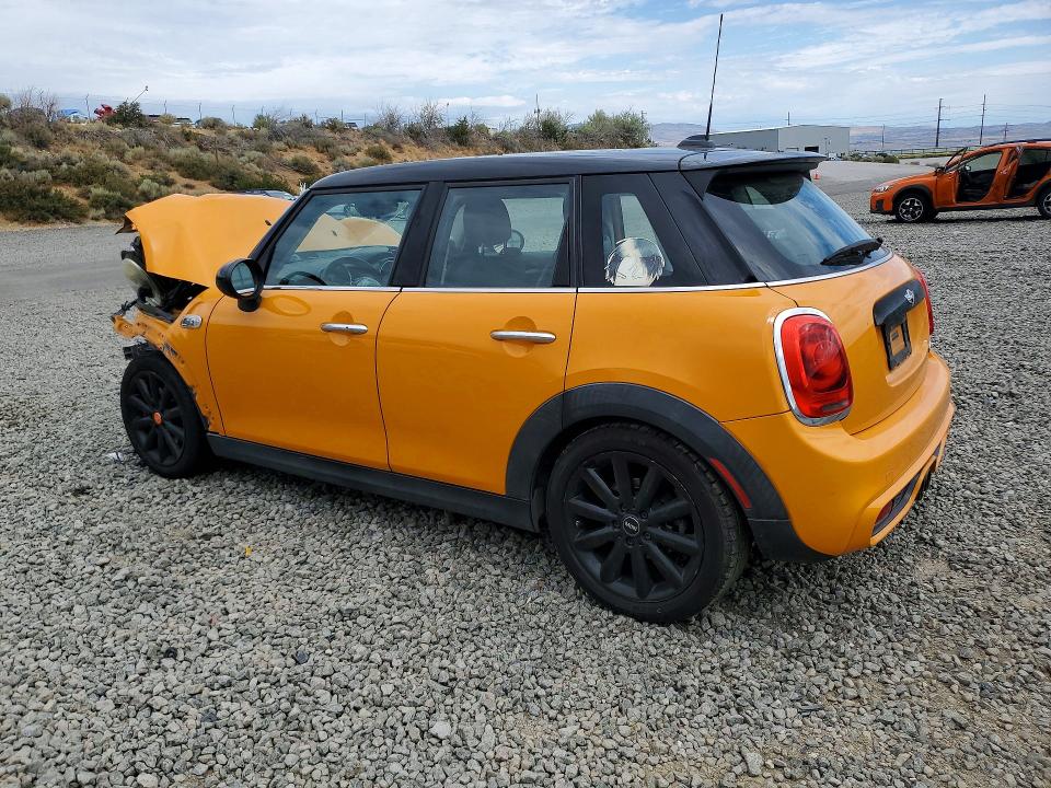 Photo 2 from auction – 2015 MINI COOPER with VIN WMWXU3C55F2B56558