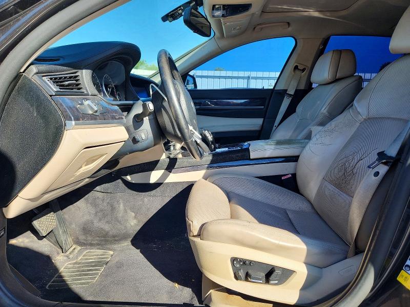 Photo 7 from auction – 2009 BMW 750 with VIN WBAKB835X9CY62319
