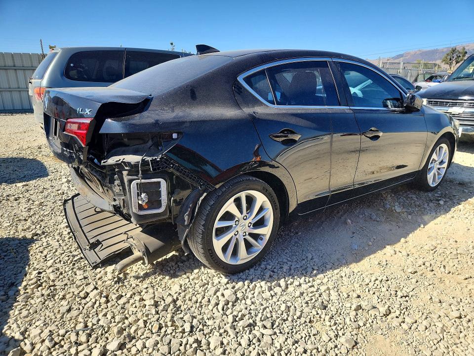 Photo 3 from auction – 2016 ACURA ILX with VIN 19UDE2F30GA024028