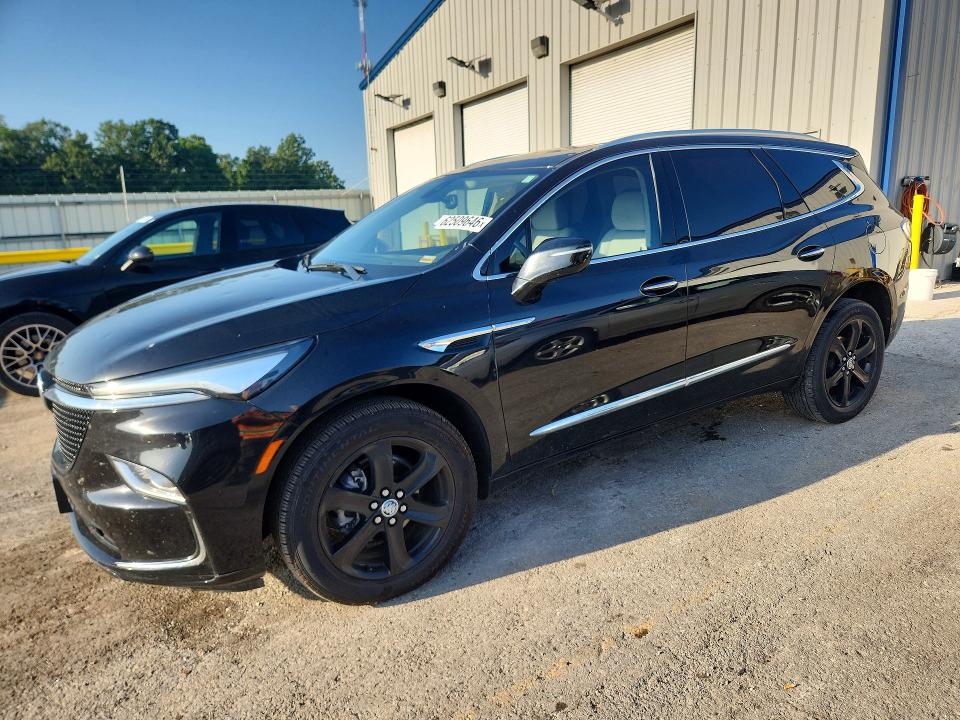 BUICK ENCLAVE 2023 с VIN 5GAERBKW7PJ106170 - Снимка от търг