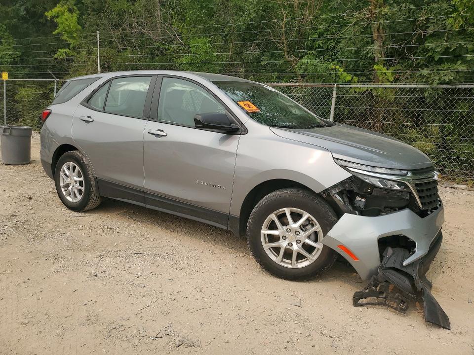 Photo 4 from auction – 2023 CHEVROLET EQUINOX with VIN 3GNAXHEG8PL124932