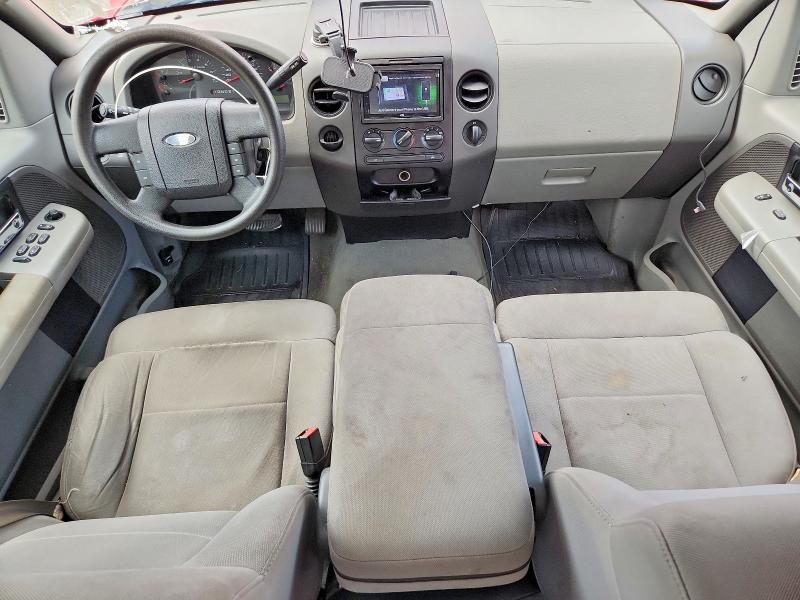 Photo 8 from auction – 2006 FORD F150 with VIN 1FTRX12W26FB57948