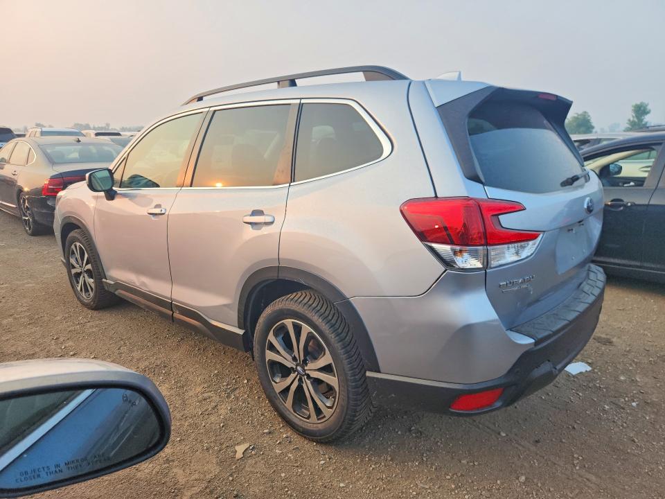 Photo 2 from auction – 2021 SUBARU FORESTER with VIN JF2SKAUC0MH477856