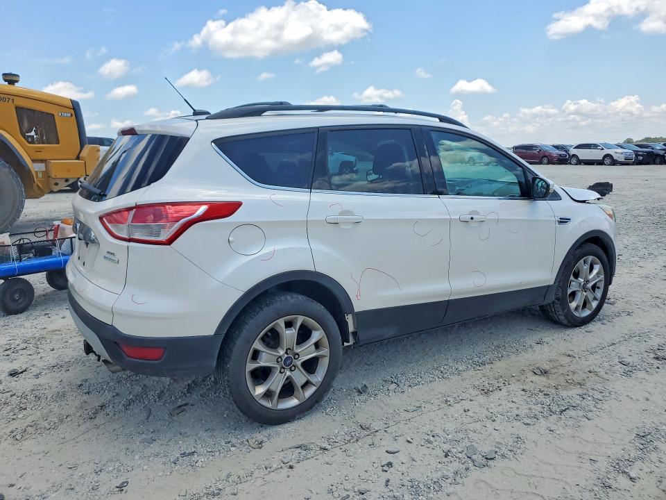 Photo 3 from auction – 2013 FORD ESCAPE with VIN 1FMCU0H98DUD85063