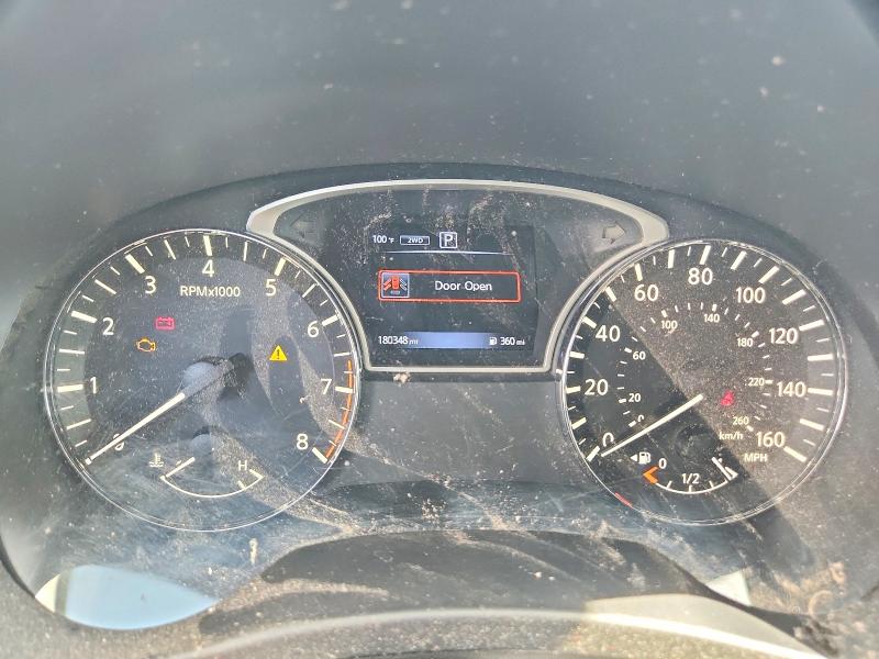 Photo 9 from auction – 2017 NISSAN PATHFINDER with VIN 5N1DR2MM5HC659326