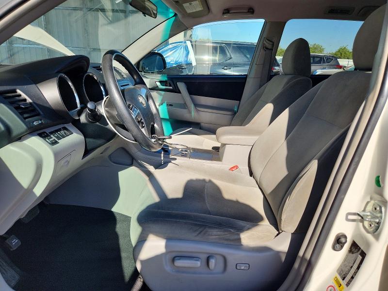 Photo 7 from auction – 2012 TOYOTA HIGHLANDER with VIN 5TDZK3EH2CS076581