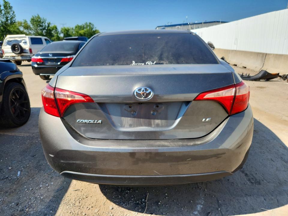 Zdjęcie 6 z aukcji – 2018 TOYOTA COROLLA z VIN 2T1BURHE7JC989231