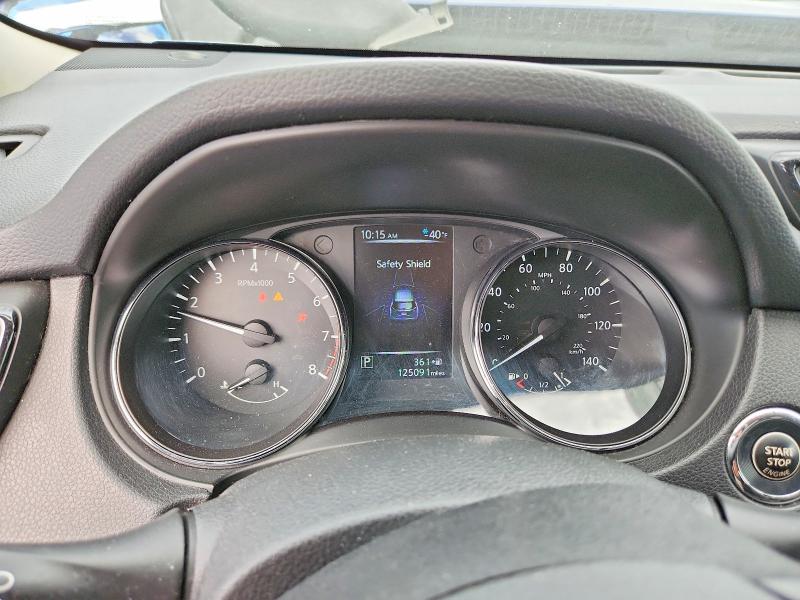 Photo 9 from auction – 2017 NISSAN ROGUE with VIN 5N1AT2MV8HC869609