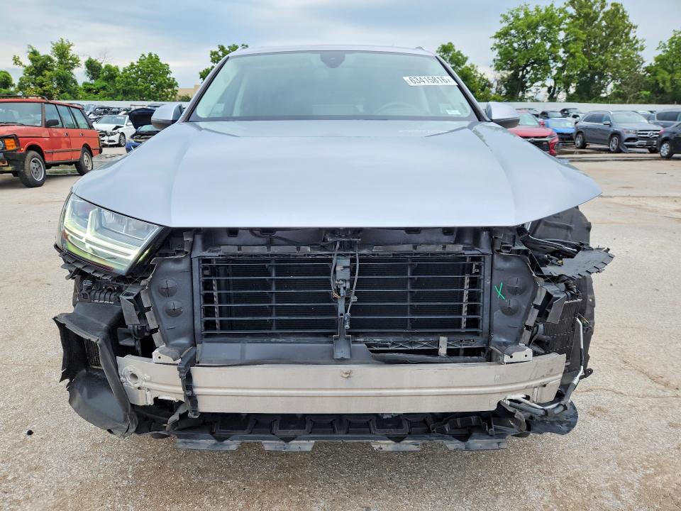 Photo 5 from auction – 2017 AUDI Q7 with VIN WA1VAAF76HD031250