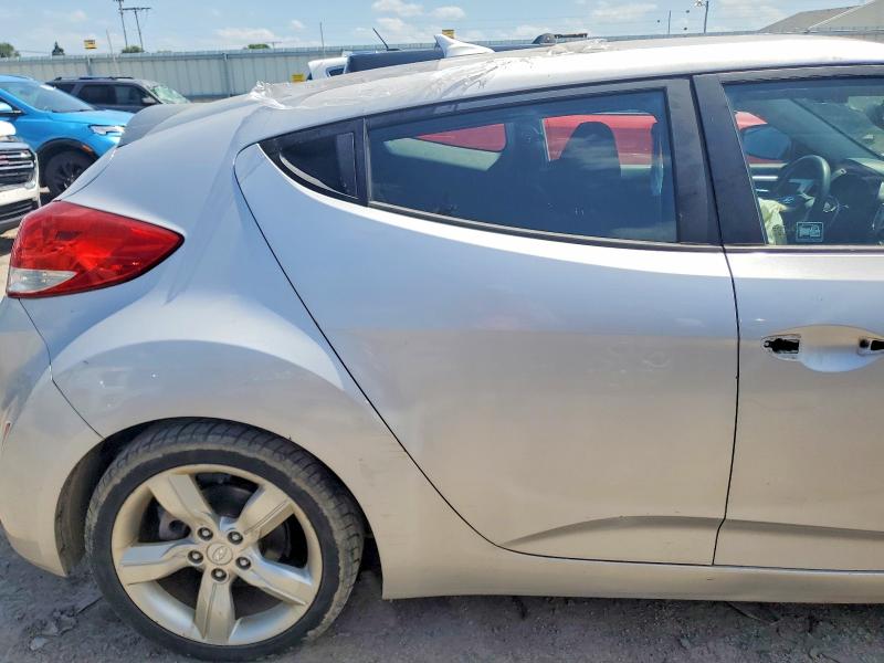 Photo 10 from auction – 2012 HYUNDAI VELOSTER with VIN KMHTC6AD4CU051471