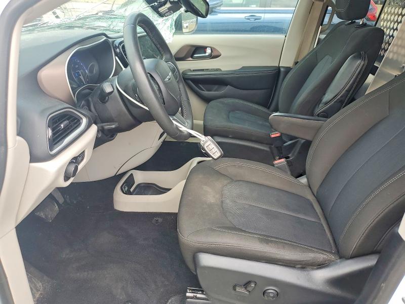 Photo 7 from auction – 2022 CHRYSLER VOYAGER with VIN 2C4RC1CG7NR159026