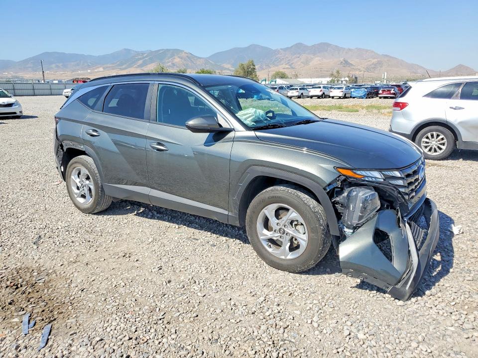 Photo 4 from auction – 2023 HYUNDAI TUCSON with VIN 5NMJBCAE4PH201341