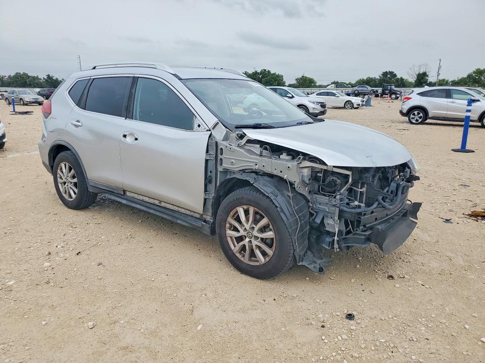 Photo 4 from auction – 2018 NISSAN ROGUE with VIN KNMAT2MTXJP506357