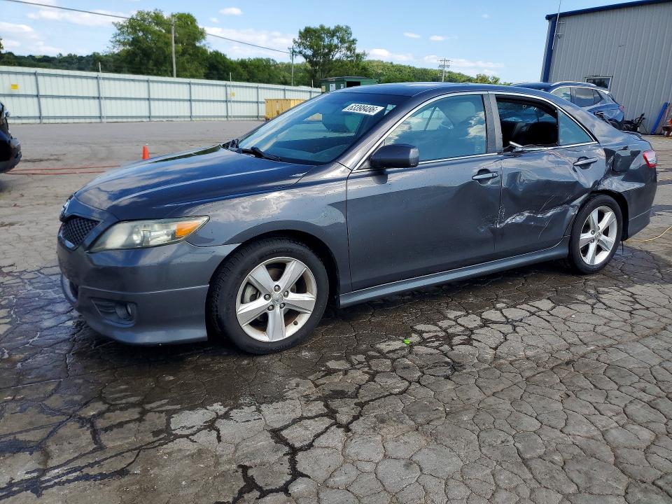 TOYOTA CAMRY 2011 with VIN 4T1BK3EK0BU612978 - Photo from auction