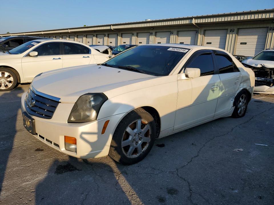 CADILLAC CTS 2005 مع رقم تعريف المركبة 1G6DP567150149526 - صورة من المزاد