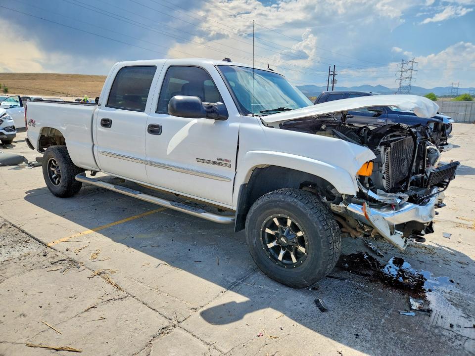 Photo 4 from auction – 2004 GMC SIERRA with VIN 1GTHK23234F264838