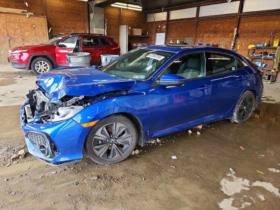 HONDA CIVIC 2018 with VIN SHHFK7H52JU426027 - Photo from auction