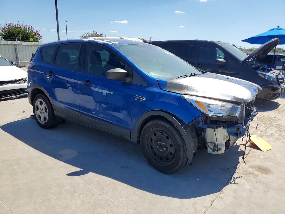 Photo 4 from auction – 2017 FORD ESCAPE with VIN 1FMCU0F71HUC00178