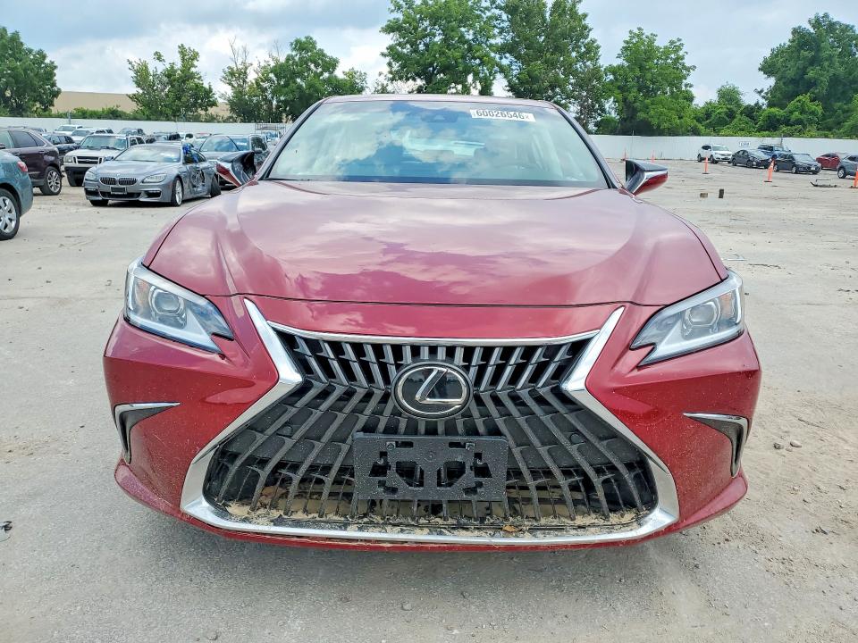 Photo 5 from auction – 2025 LEXUS ES 300H with VIN 58ADA1C10SU073944
