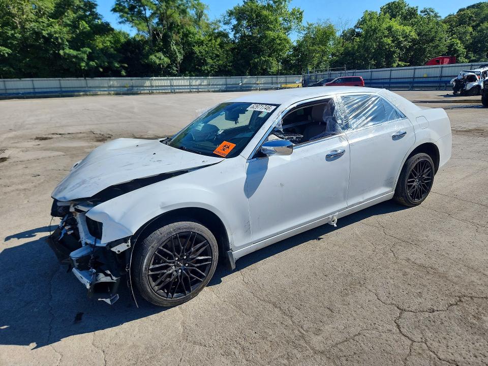 Foto 1 de la subasta – 2014 CHRYSLER 300C con VIN 2C3CCAKGXEH260403