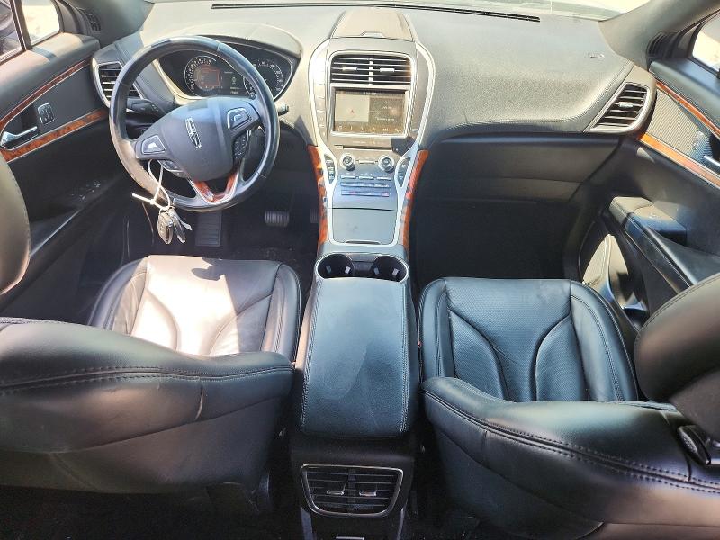 Фото 8 с аукциона – 2018 LINCOLN MKX с VIN 2LMPJ6LR1JBL39858