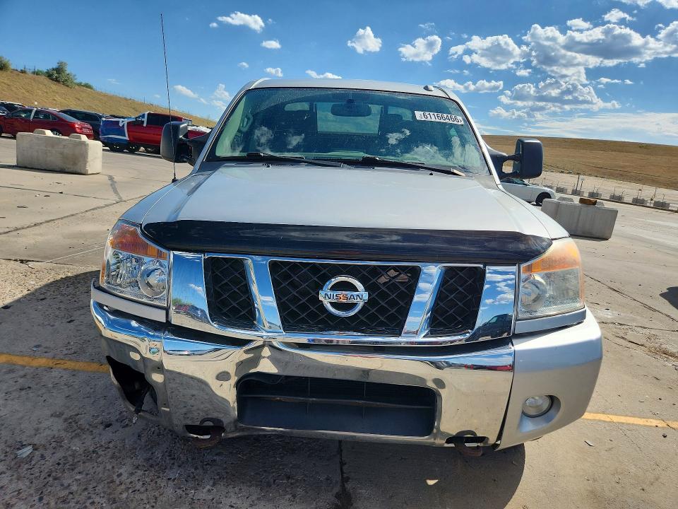 Photo 5 from auction – 2015 NISSAN TITAN with VIN 1N6AA0EC4FN504127