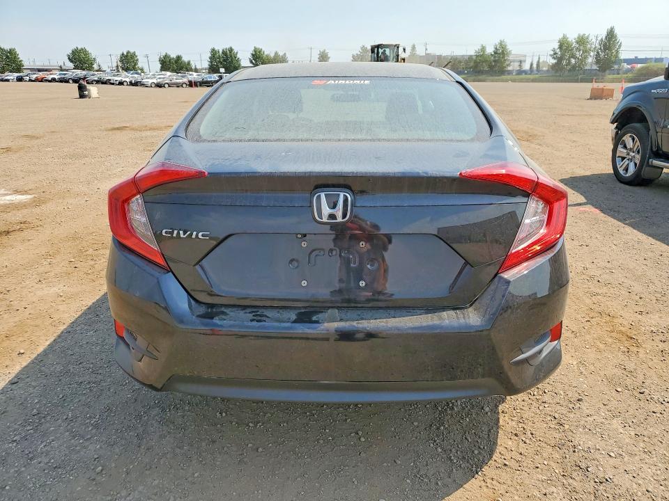 Photo 6 from auction – 2017 HONDA CIVIC with VIN 2HGFC2F88HH006647